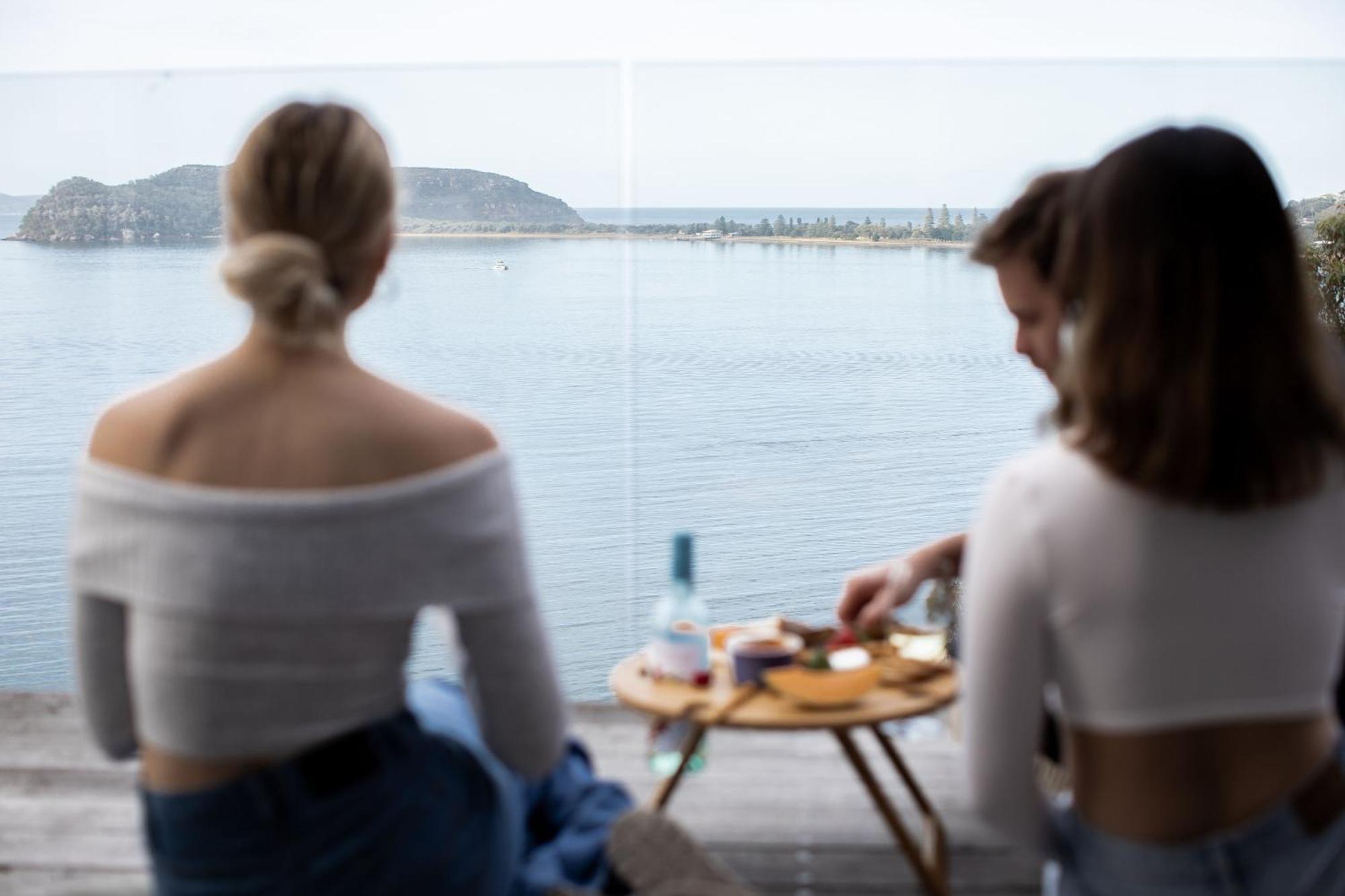 Cape Mackerel Cabin With Magic Palm Beach & Pittwater Views Villa Great Mackerel Beach Luaran gambar